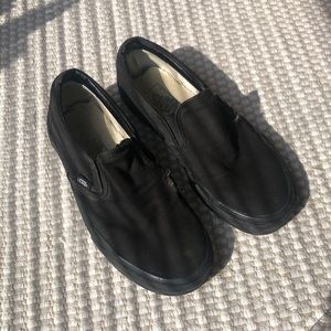 Slip on black vans